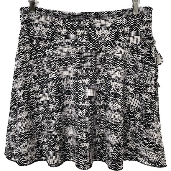 Soybu Skirt Serendipity Black Mirage Mid Thigh Length Mini with Stretch Large - Picture 2 of 7